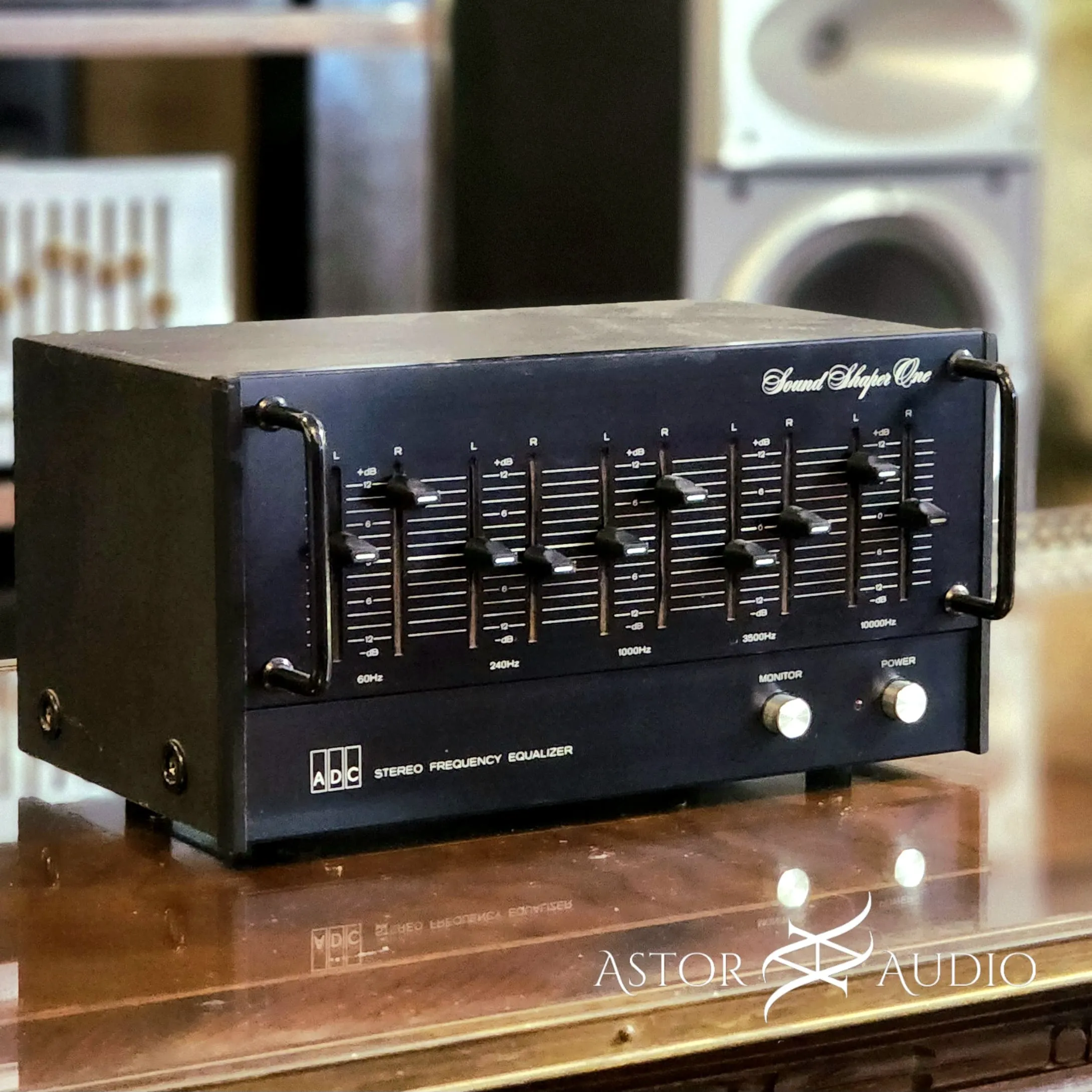Ecualizador ADC Sound Shaper One Hi-Fi vintage restaurado por AstorAudio, equipo de audio clásico de alta fidelidad en funcionamiento cordoba argentina 1